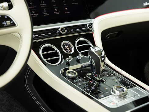New 2026 Bentley Continental GT AWD/4WD image 29