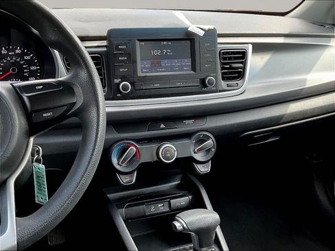 Used 2018 Kia Rio LX FWD image 9