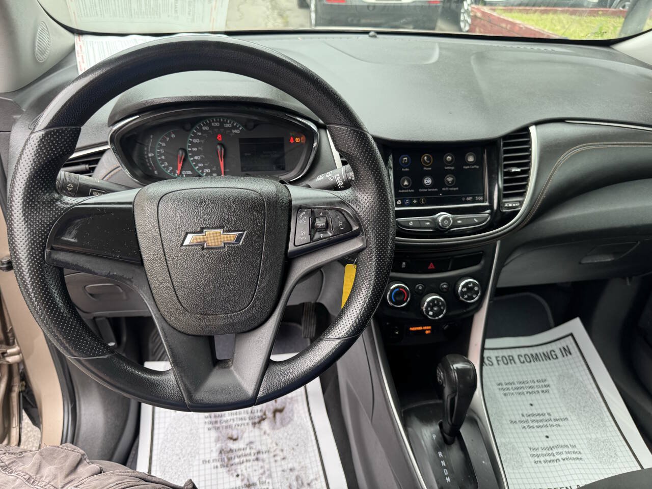 Used 2018 Chevrolet Trax LS FWD image 8