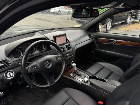 Used 2011 Mercedes-Benz C 300 4MATIC Sedan image 15