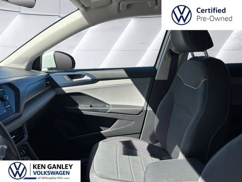 Used 2024 Volkswagen Taos SE AWD/4WD image 19