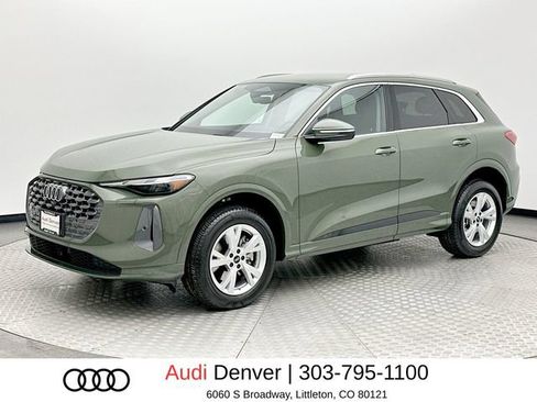 Used 2025 Audi Q5 Premium w/ Convenience Package AWD/4WD image 1