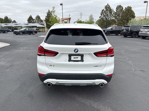 Used 2021 BMW X1 xDrive28i w/ Premium Package AWD/4WD image 4