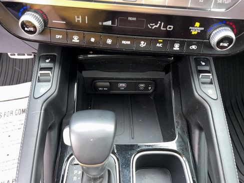 Used 2023 Kia Telluride SX image 20