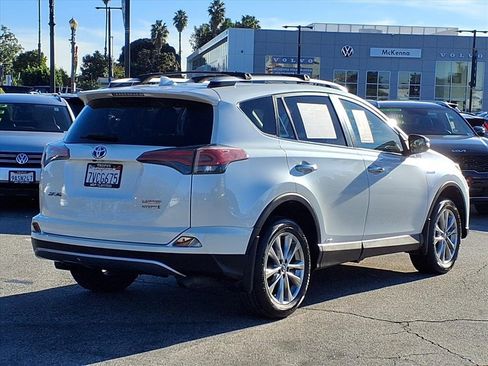 Used 2016 Toyota RAV4 Limited image 5