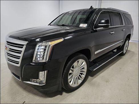 Used 2019 Cadillac Escalade ESV Platinum AWD/4WD image 1