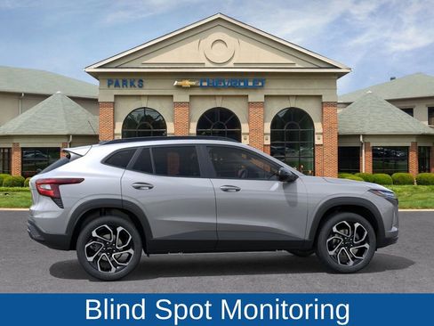 New 2026 Chevrolet Trax RS image 6