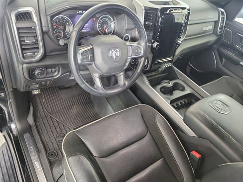 Used 2022 RAM 1500 Laramie AWD/4WD image 11