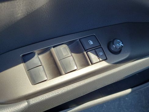 Used 2023 Toyota Camry LE FWD image 21