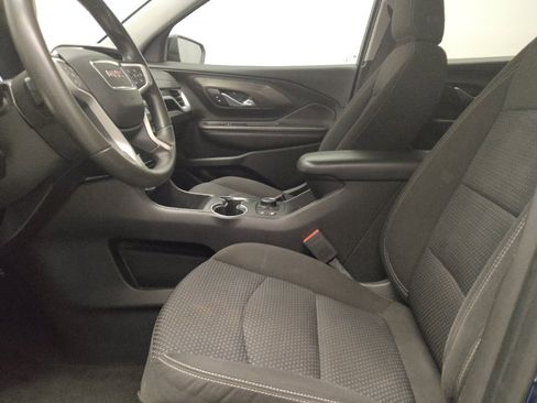 Used 2023 GMC Terrain SLE w/ Driver Convenience Package FWD image 17