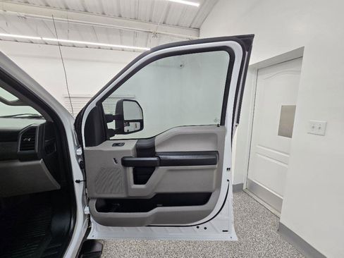Used 2017 Ford F350 XL RWD image 24