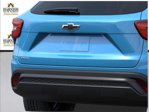 New 2026 Chevrolet Trax LS w/ Driver Confidence Package FWD image 16