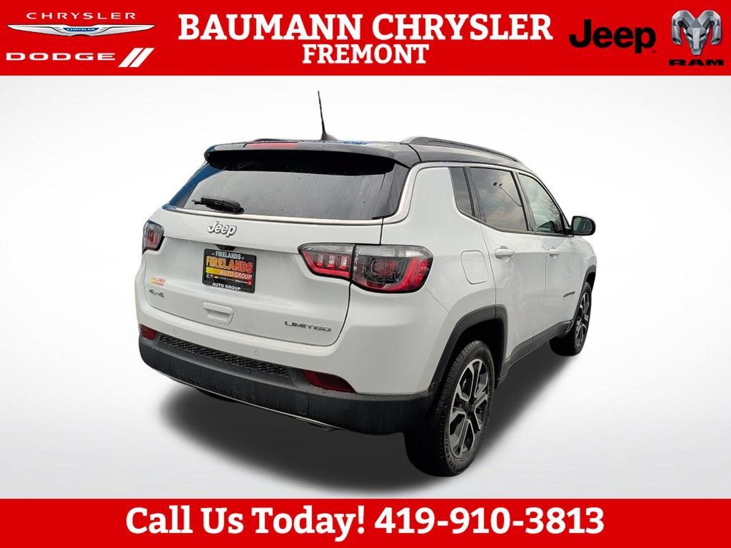Used 2023 Jeep Compass Limited AWD/4WD image 7