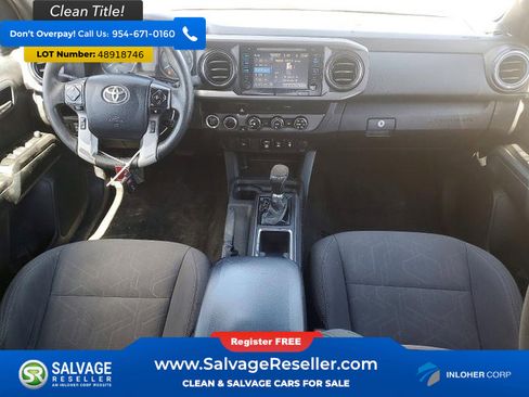 Used 2019 Toyota Tacoma TRD Off-Road AWD/4WD image 11