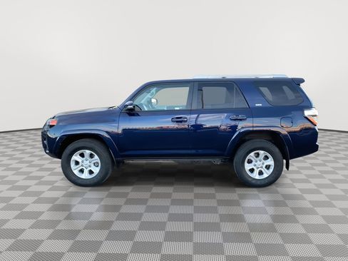 Used 2016 Toyota 4Runner SR5 Premium image 4