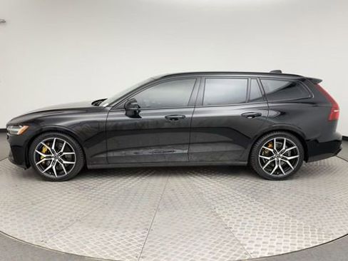 Certified 2025 Volvo V60 T8 Polestar image 5