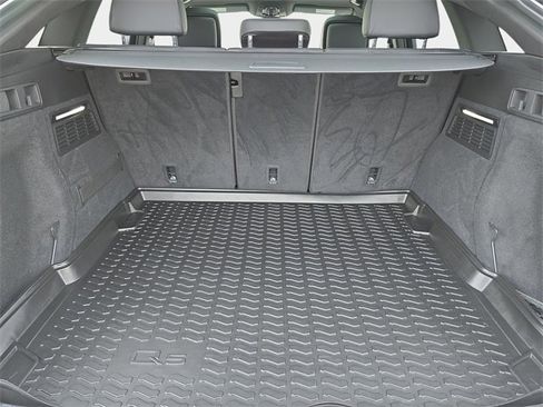 Used 2024 Audi SQ5 Prestige image 14