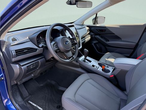Used 2024 Subaru Crosstrek 2.0i Premium AWD/4WD image 4