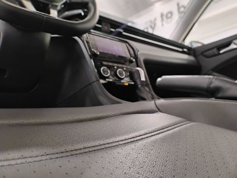 Used 2021 Volkswagen Passat 2.0T SE image 41