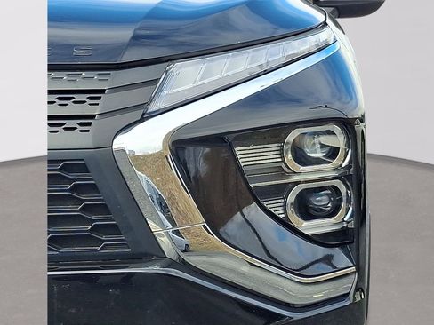 Used 2024 Mitsubishi Eclipse Cross LE image 8