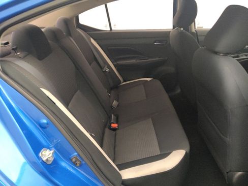 Used 2020 Nissan Versa SV FWD image 19