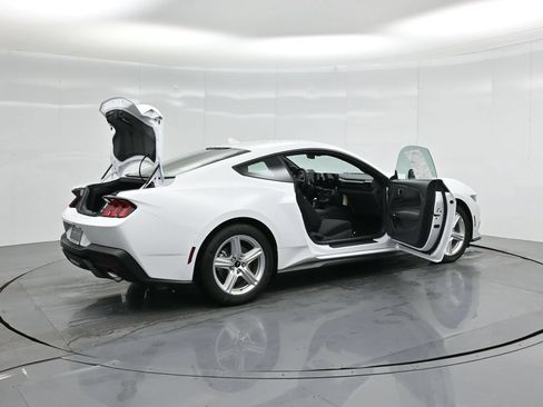 New 2026 Ford Mustang Coupe RWD image 5