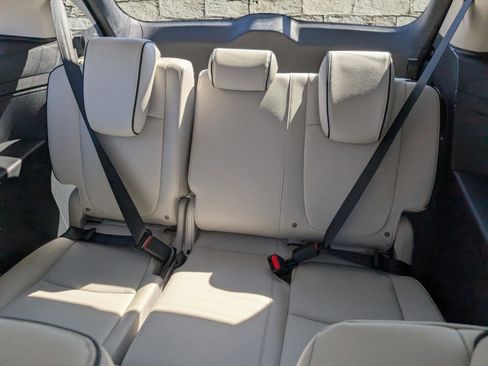 New 2026 Honda Odyssey Touring image 18