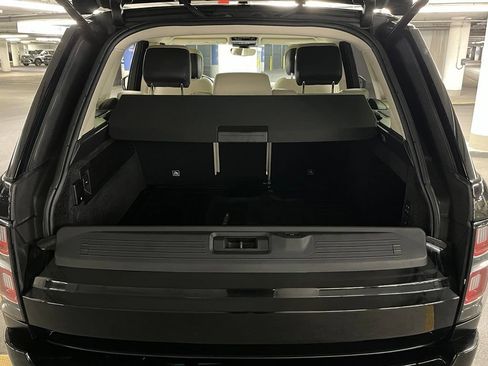Used 2018 Land Rover Range Rover HSE AWD/4WD image 36