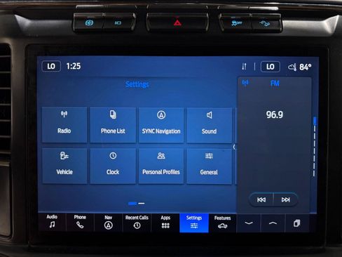 Used 2023 Ford F350 Lariat w/ FX4 Off-Road Package AWD/4WD image 41
