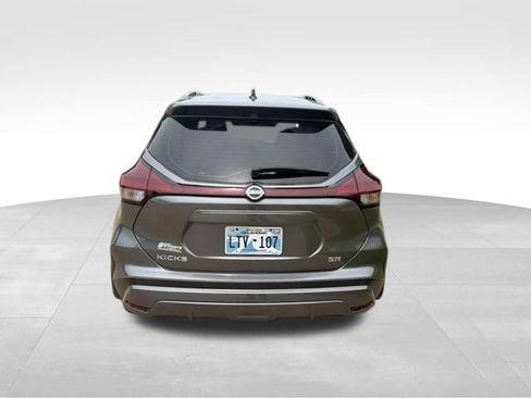 Used 2021 Nissan Kicks SR FWD image 4