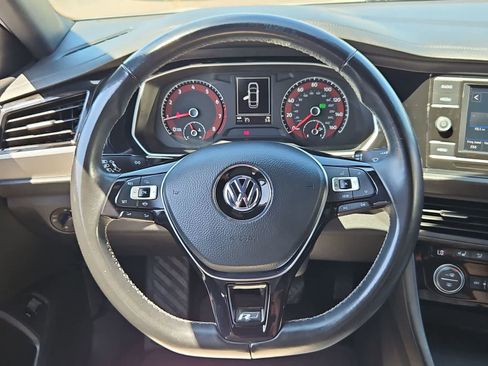 Certified 2020 Volkswagen Jetta R-Line w/ R-Line Cold Weather Package FWD image 23