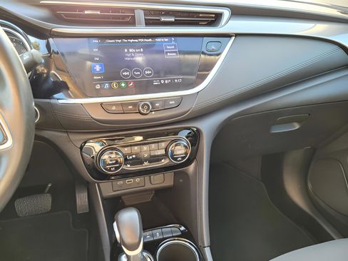 Used 2023 Buick Encore GX Select image 38