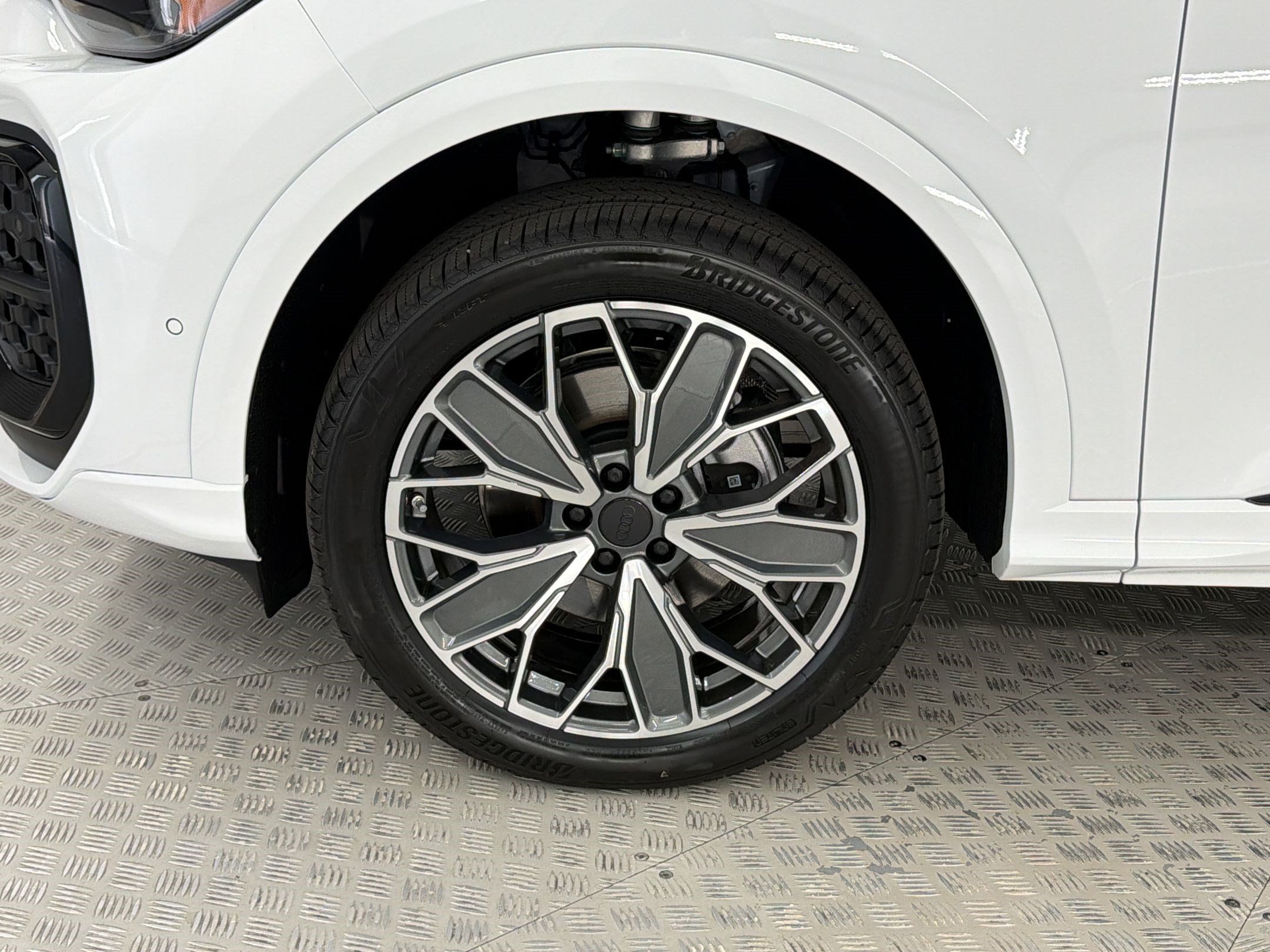 New 2026 Audi Q5 Premium AWD/4WD image 13