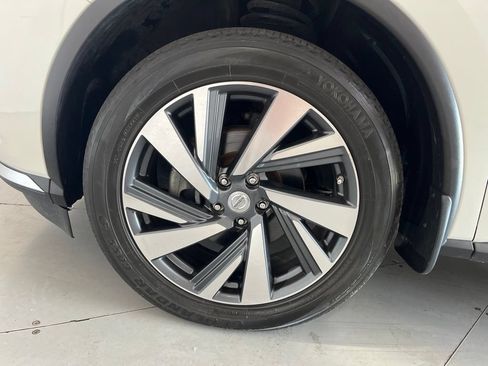 Used 2015 Nissan Murano Platinum w/ Platinum Technology Package AWD/4WD image 15