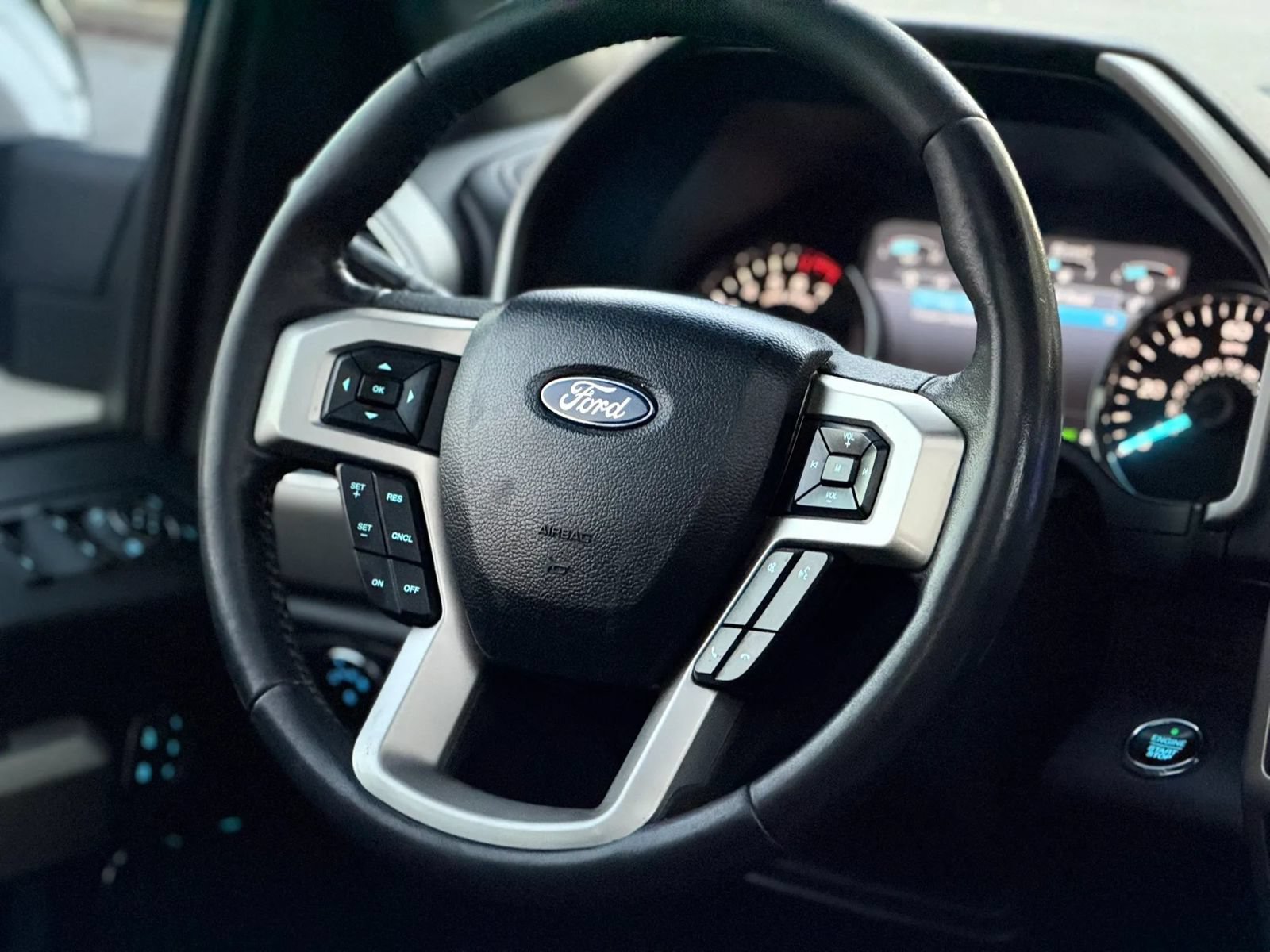 Used 2020 Ford F150 Lariat AWD/4WD image 18