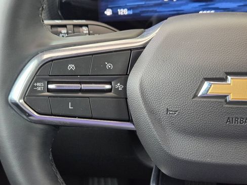 Used 2025 Chevrolet Equinox LT w/ Safety and Technology Package FWD image 22