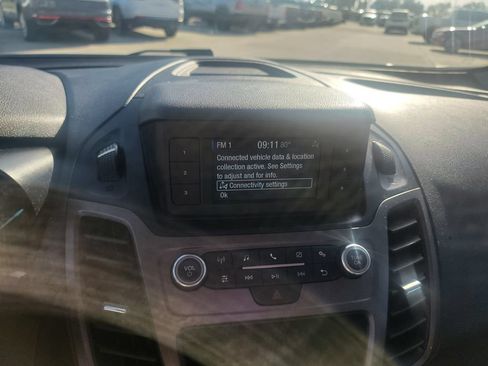 Used 2022 Ford Transit Connect XL FWD image 16