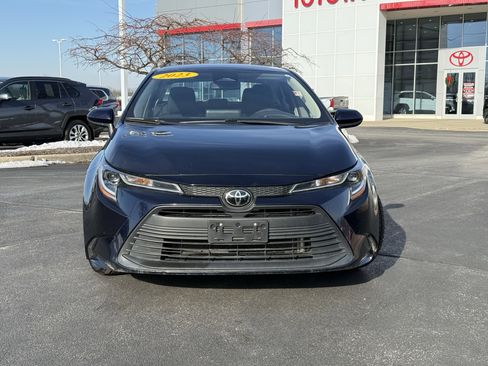 Certified 2023 Toyota Corolla LE image 2
