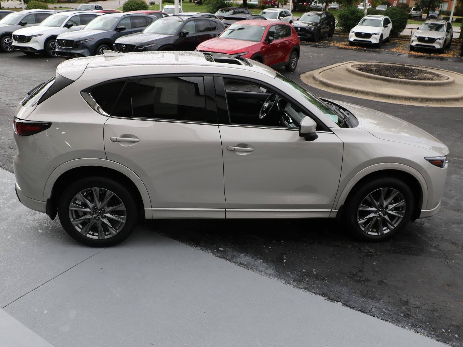 Certified 2025 MAZDA CX-5 AWD 2.5 S w/ Premium Plus Pkg image 5