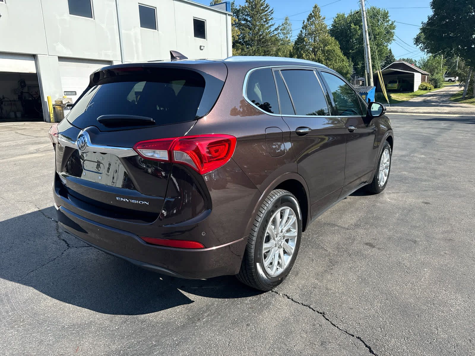 Used 2020 Buick Envision Essence FWD image 3