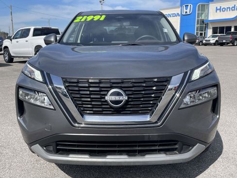 Used 2023 Nissan Rogue SV image 6