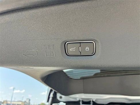 New 2025 Lincoln Navigator Reserve w/ Jet Appearance Package image 22