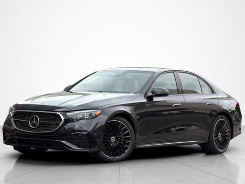 New 2026 Mercedes-Benz E 450 4MATIC Sedan image 1