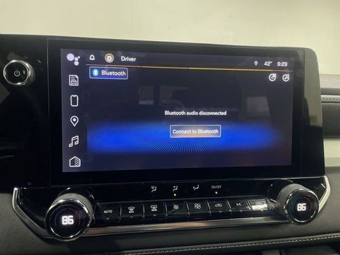 Used 2023 Chevrolet Colorado LT w/ LT Convenience Package image 16