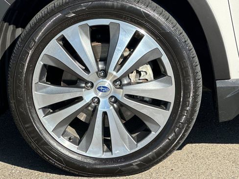 Used 2019 Subaru Ascent Touring w/ Popular Package #2 image 28
