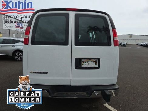 Used 2023 Chevrolet Express 2500 w/ Driver Convenience Package image 9