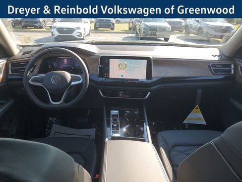 New 2026 Volkswagen Atlas SE image 16