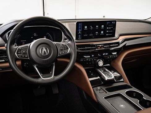 Certified 2025 Acura MDX Technology Package image 4