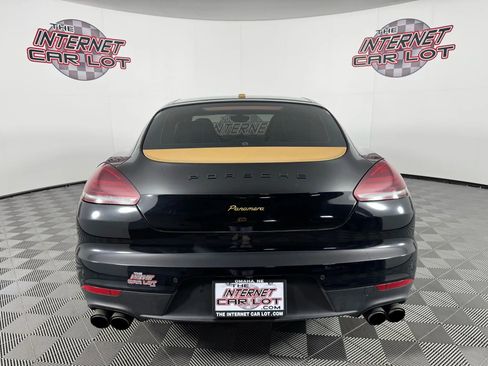 Used 2016 Porsche Panamera image 6