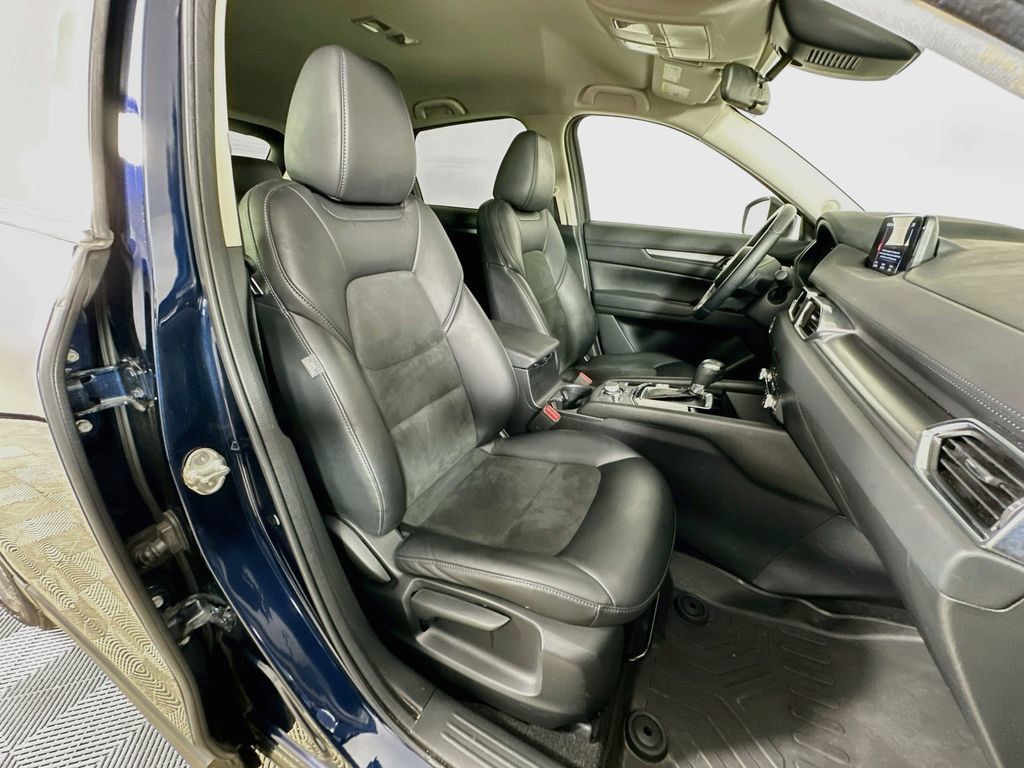 Used 2020 MAZDA CX-5 Touring FWD image 34